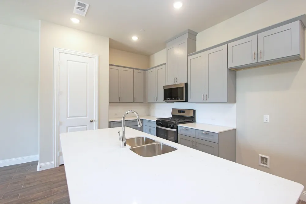 4255 Shavano Drive Frisco, TX 75034
