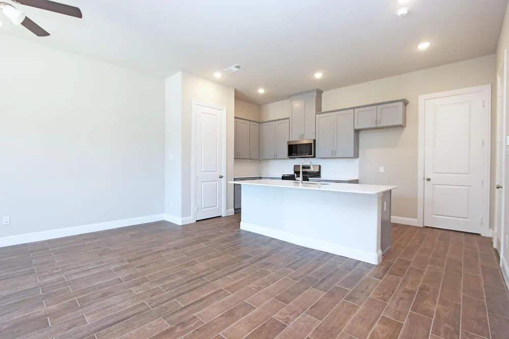4255 Shavano Drive Frisco, TX 75034