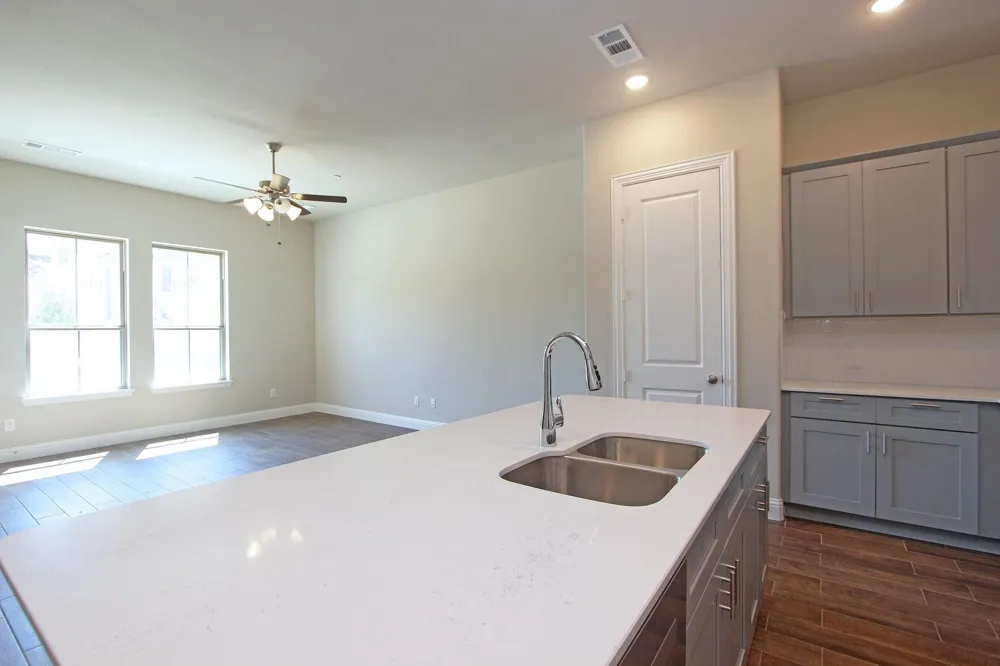 4255 Shavano Drive Frisco, TX 75034