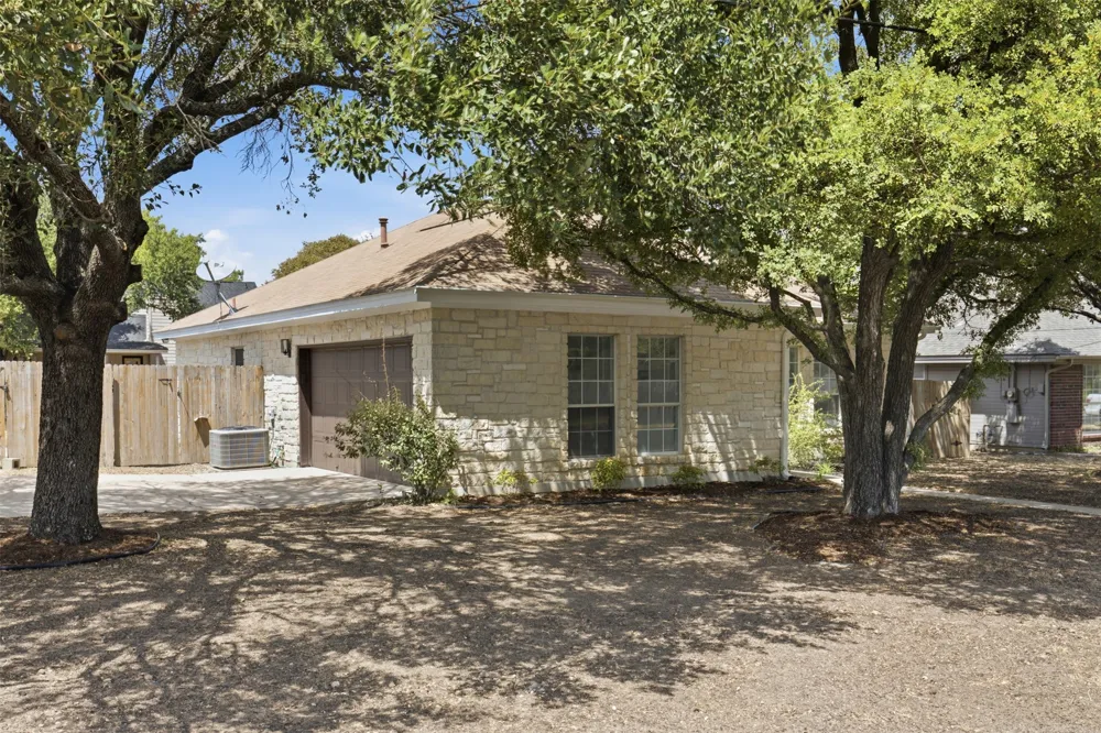 312 DEBORA DRIVE Georgetown, TX 78628