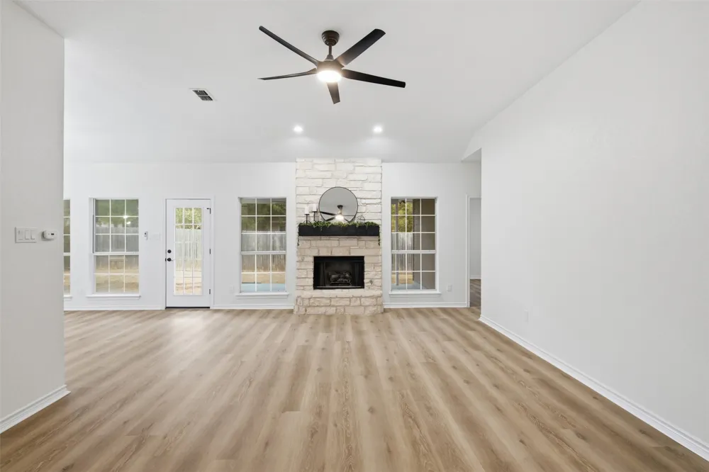 312 DEBORA DRIVE Georgetown, TX 78628