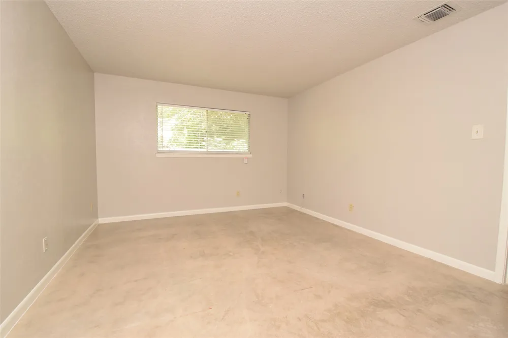 3313 S Oak Drive Austin, TX 78704