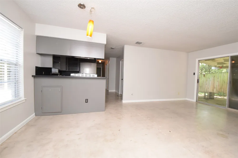 3313 S Oak Drive Austin, TX 78704