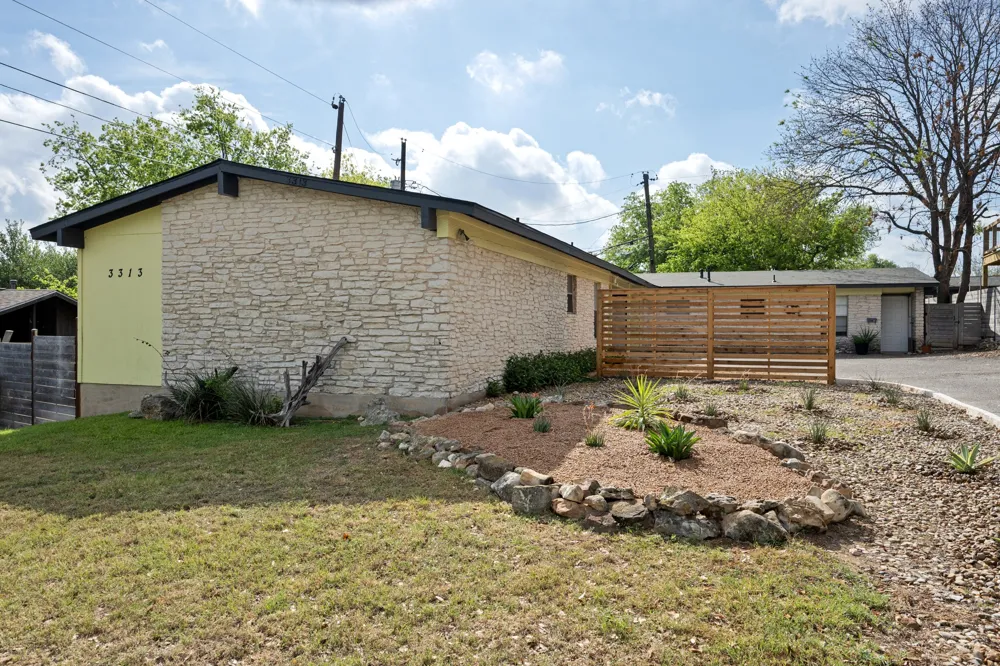 3313 S Oak Drive Austin, TX 78704