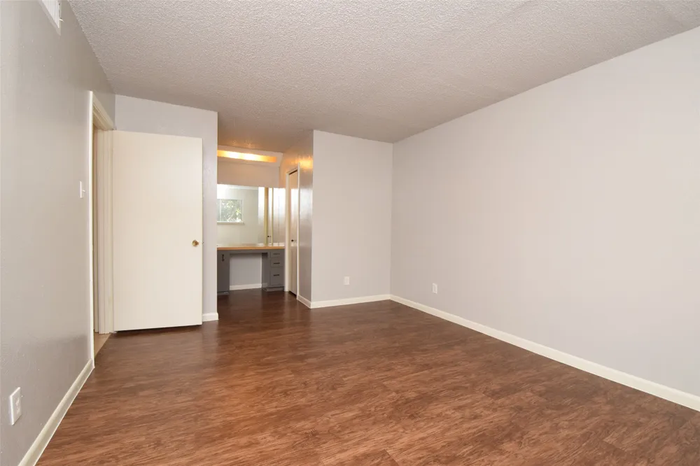 3313 S Oak Drive Austin, TX 78704