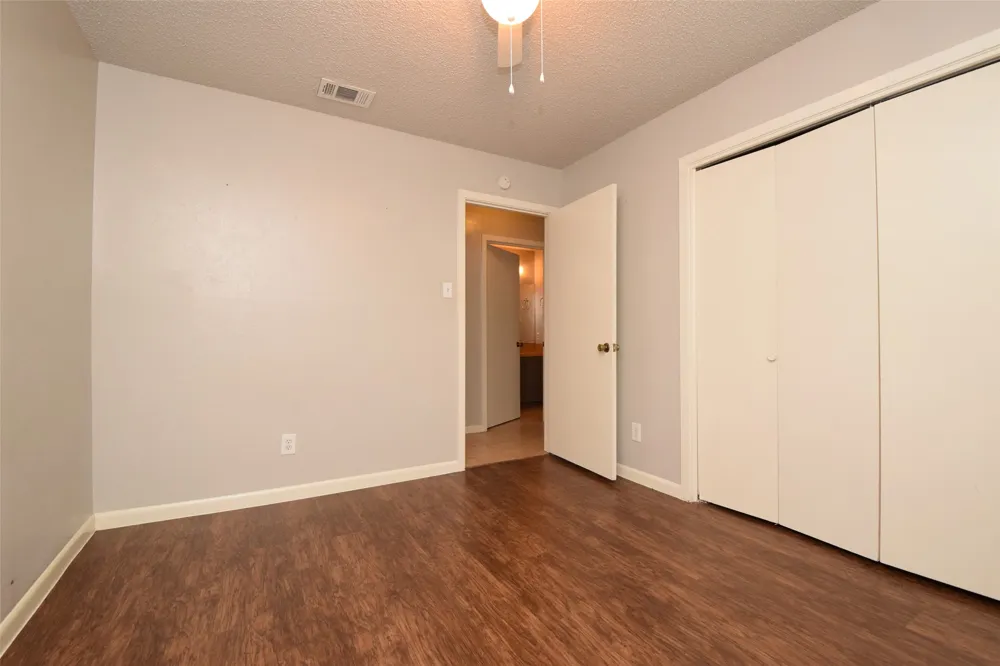 3313 S Oak Drive Austin, TX 78704