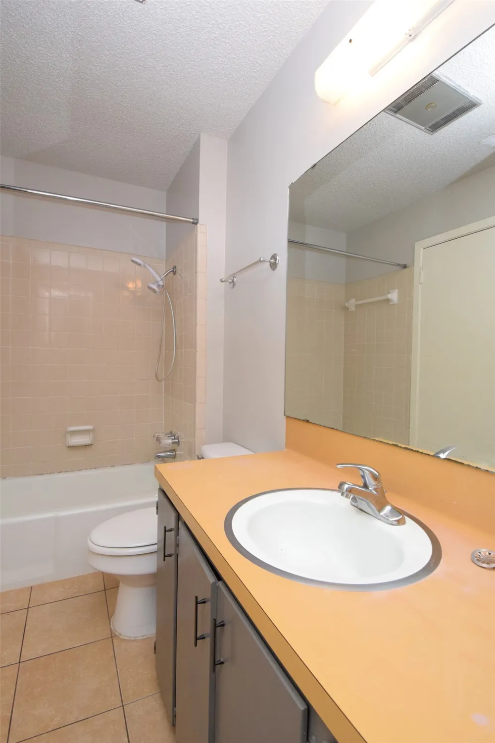 3313 S Oak Drive Austin, TX 78704