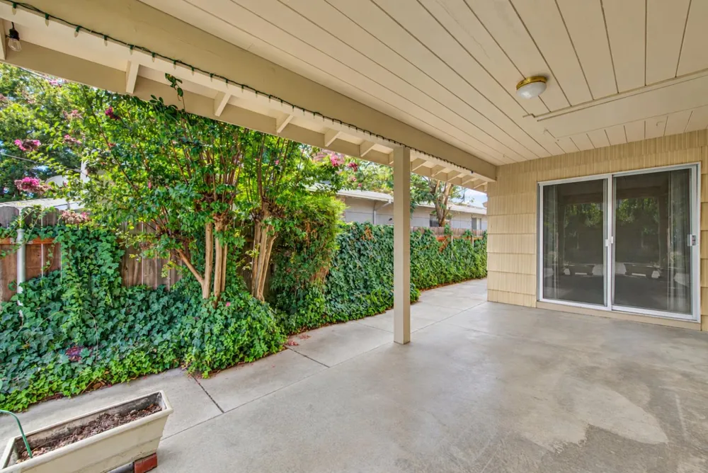 928 Acacia Davis, CA 95616