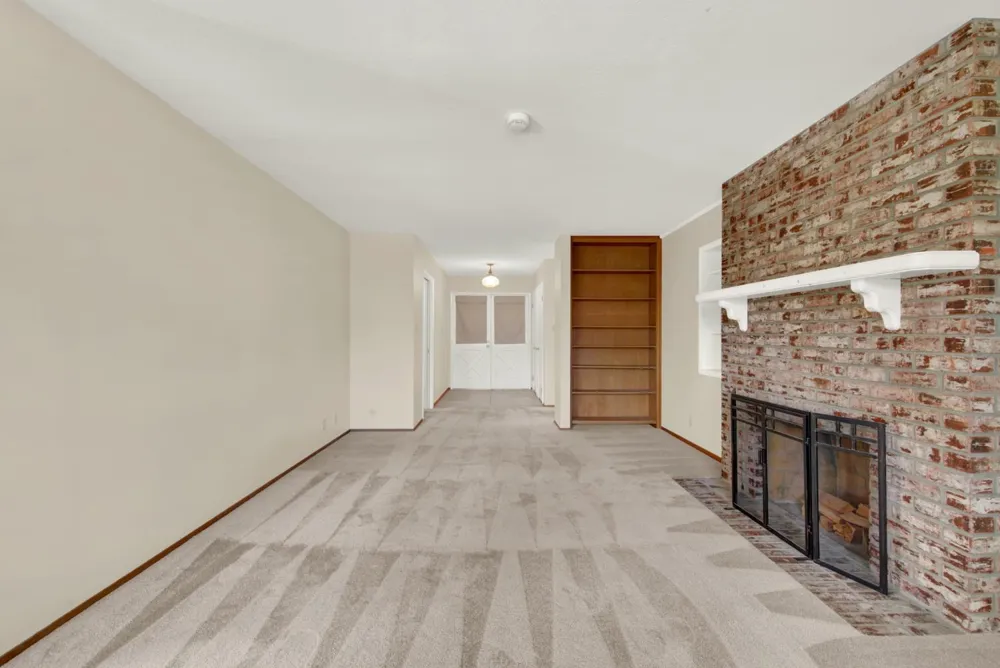 928 Acacia Davis, CA 95616