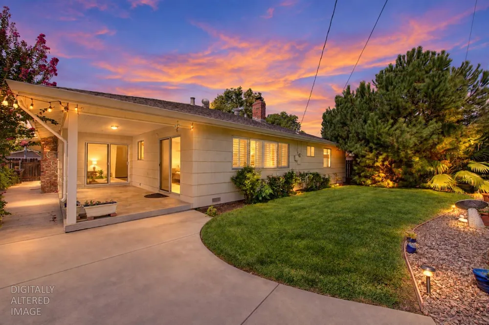 928 Acacia Davis, CA 95616