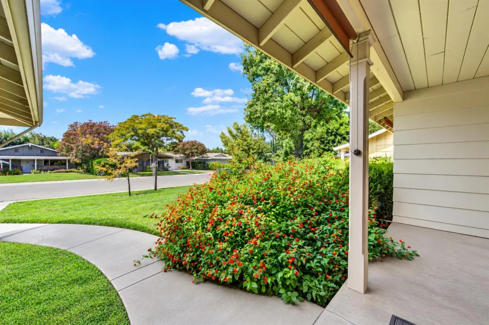928 Acacia Davis, CA 95616