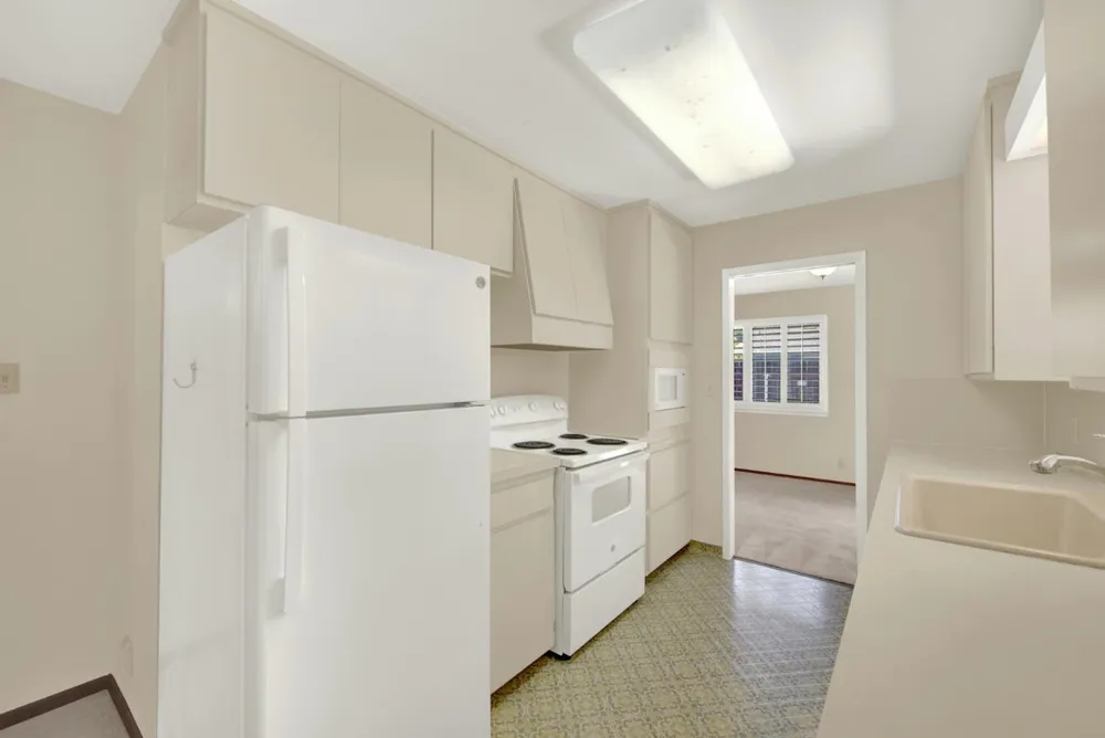 928 Acacia Davis, CA 95616