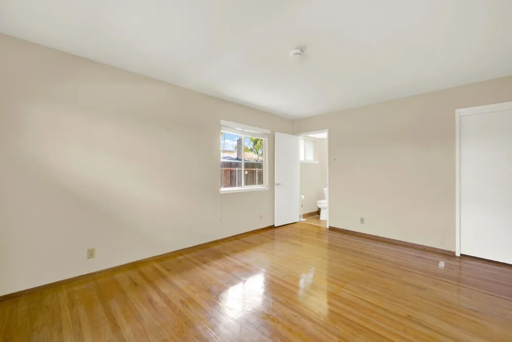928 Acacia Davis, CA 95616