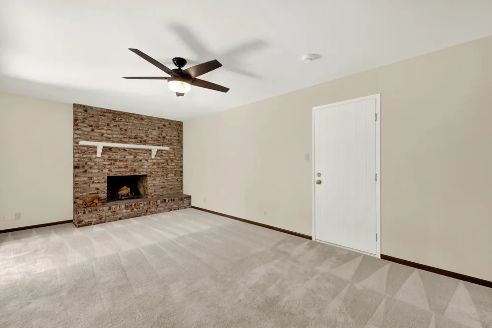 928 Acacia Davis, CA 95616