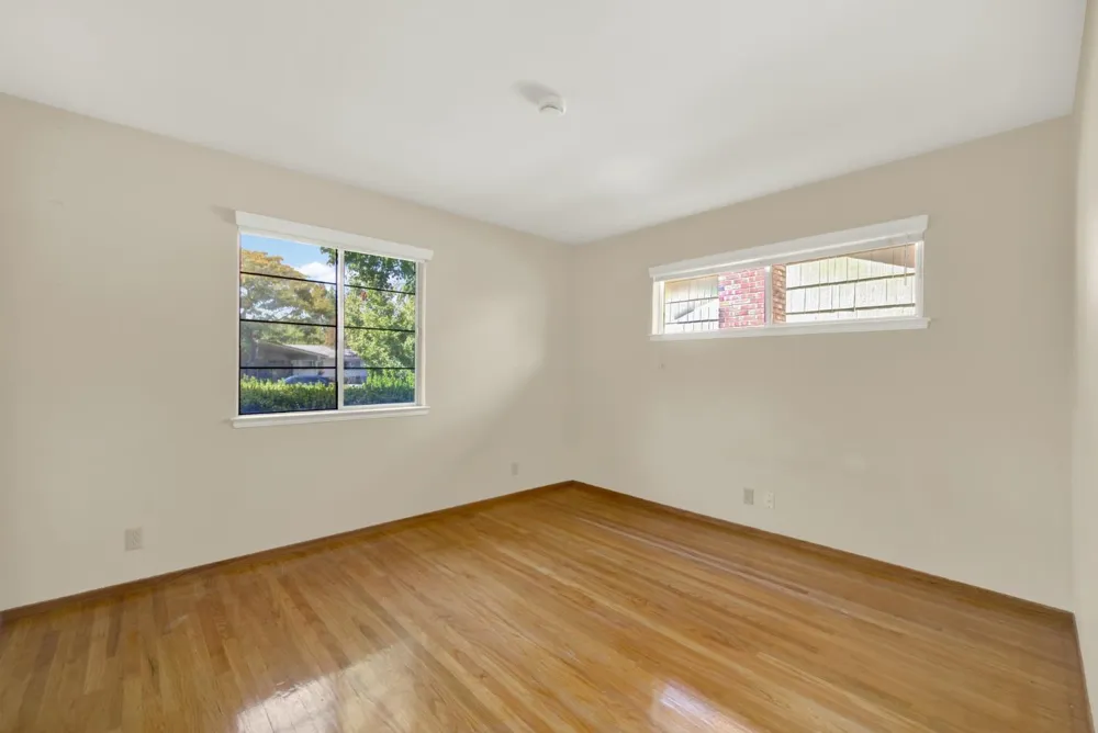 928 Acacia Davis, CA 95616