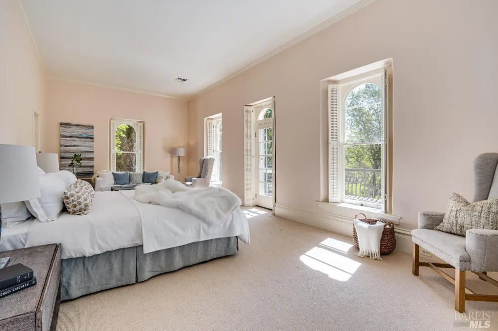 1105 Lodi Lane St. Helena, CA 94574