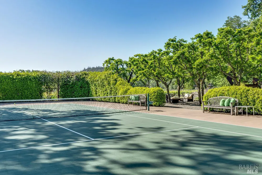 1105 Lodi Lane St. Helena, CA 94574