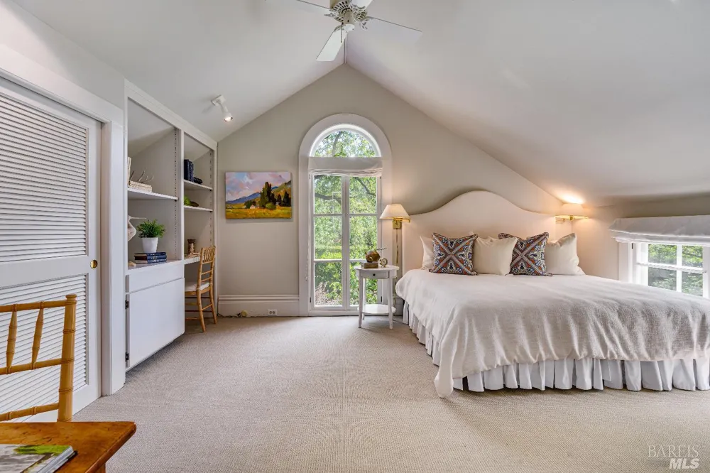 1105 Lodi Lane St. Helena, CA 94574