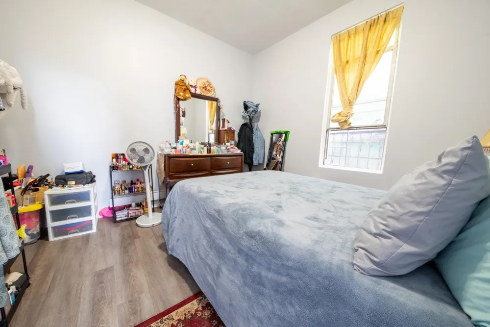 1808 WEST ST Union City, NJ 07087