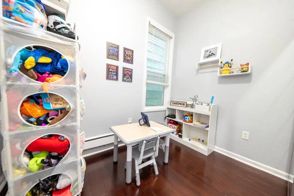 1808 WEST ST Union City, NJ 07087