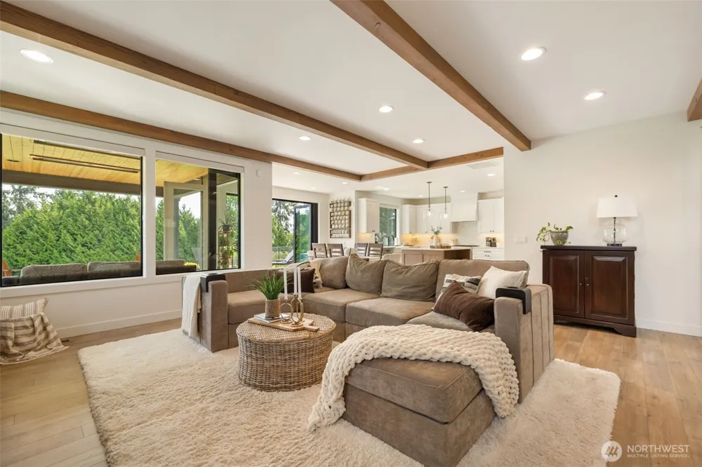 2529 14th Ave NW Gig Harbor, WA 98335