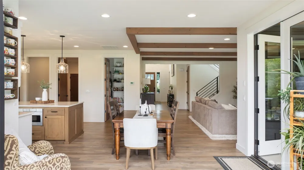 2529 14th Ave NW Gig Harbor, WA 98335