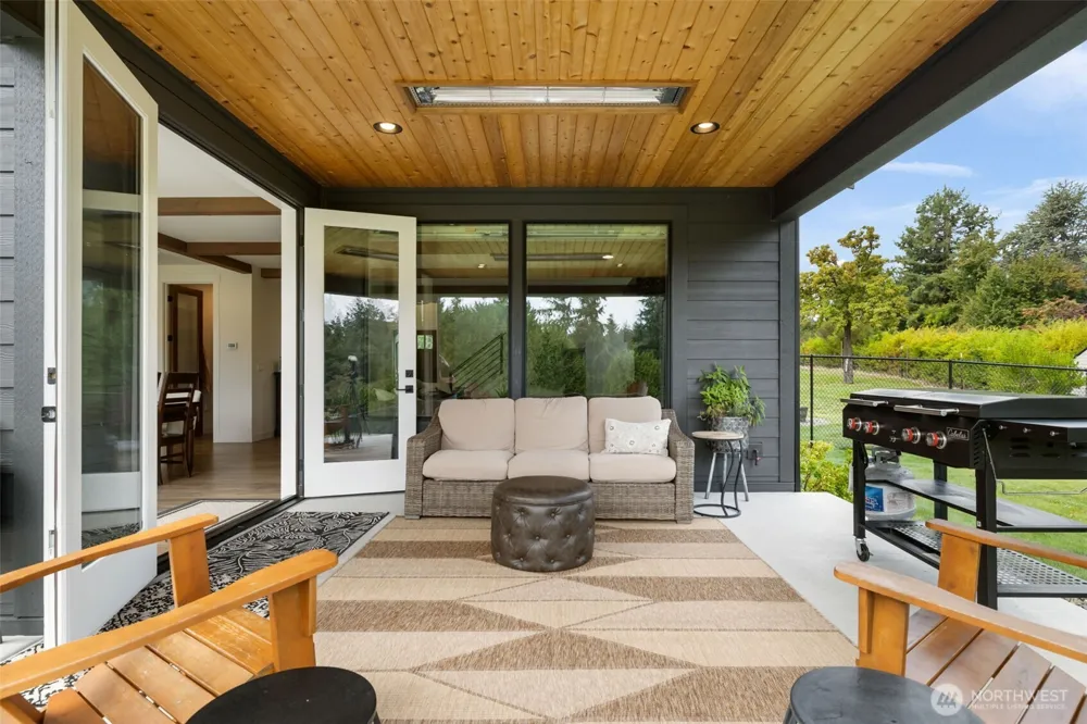 2529 14th Ave NW Gig Harbor, WA 98335