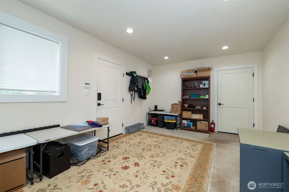 2529 14th Ave NW Gig Harbor, WA 98335