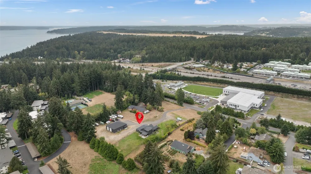 2529 14th Ave NW Gig Harbor, WA 98335