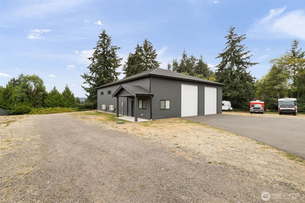 2529 14th Ave NW Gig Harbor, WA 98335