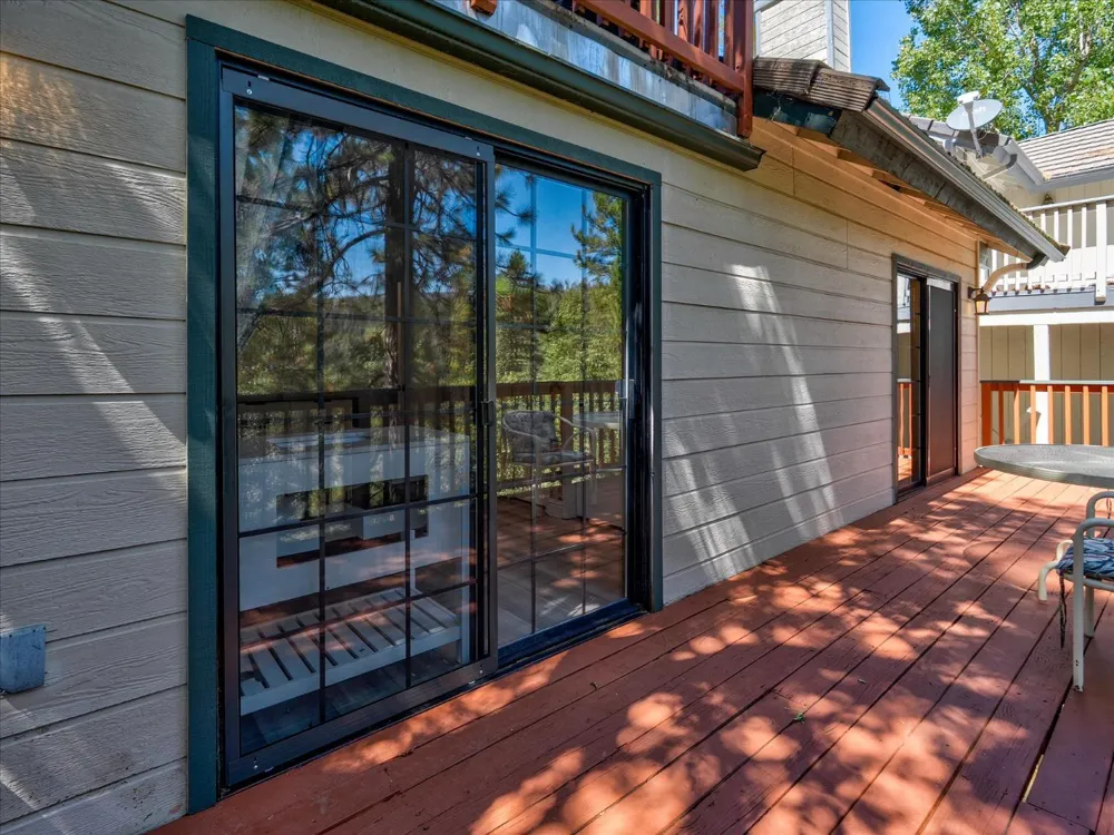 40593 Saddleback Road Bass Lake, CA 93604