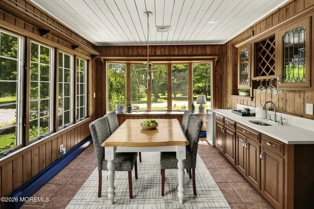 92 Warner Road Mannington, NJ 08079