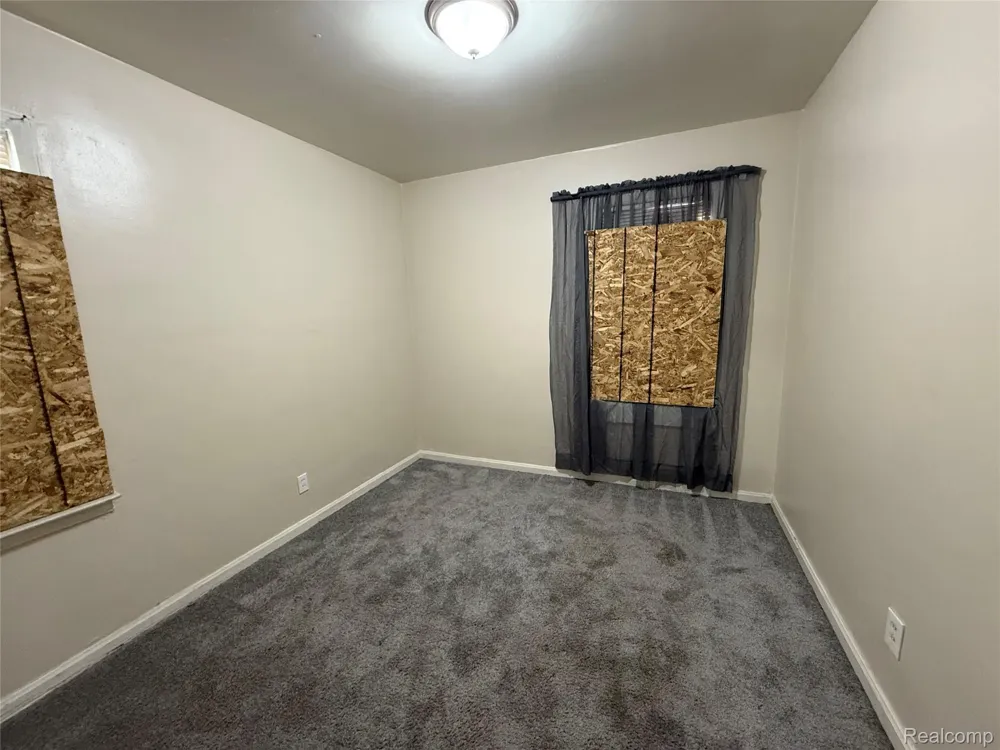 19774 Strasburg Street Detroit City, MI 48205