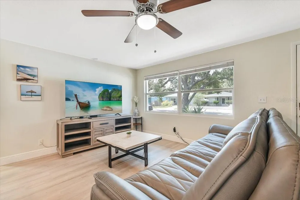 1114 LA SALLE STREET Clearwater, FL 33755