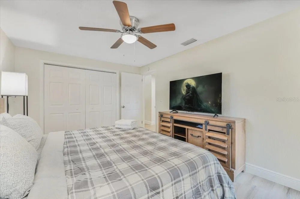 1114 LA SALLE STREET Clearwater, FL 33755