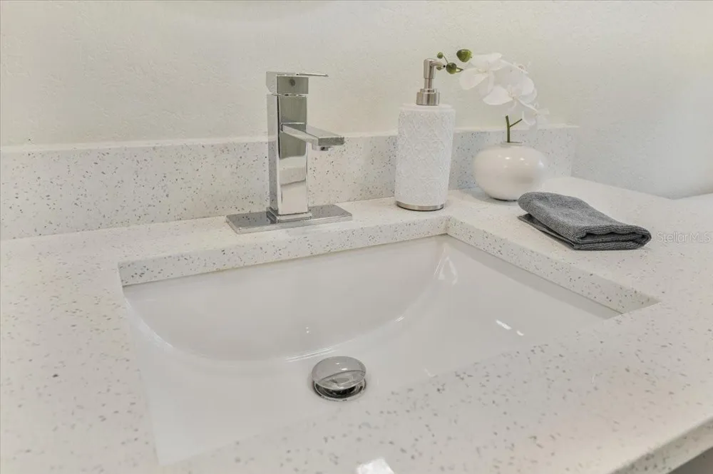 1114 LA SALLE STREET Clearwater, FL 33755
