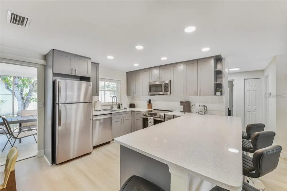 1114 LA SALLE STREET Clearwater, FL 33755