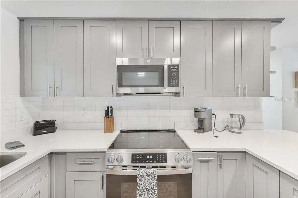 1114 LA SALLE STREET Clearwater, FL 33755