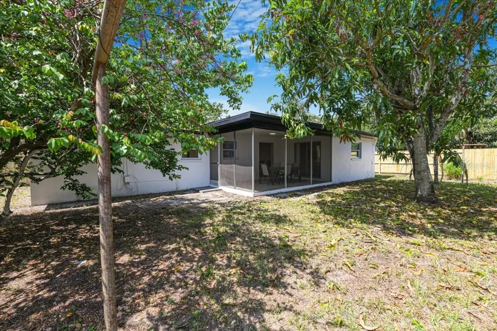 1114 LA SALLE STREET Clearwater, FL 33755