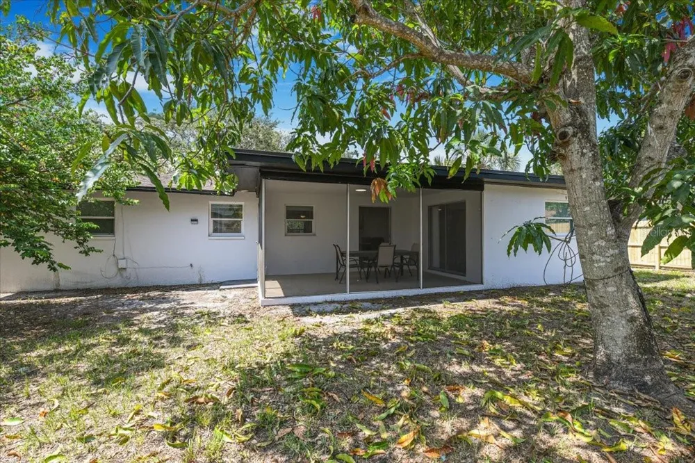 1114 LA SALLE STREET Clearwater, FL 33755