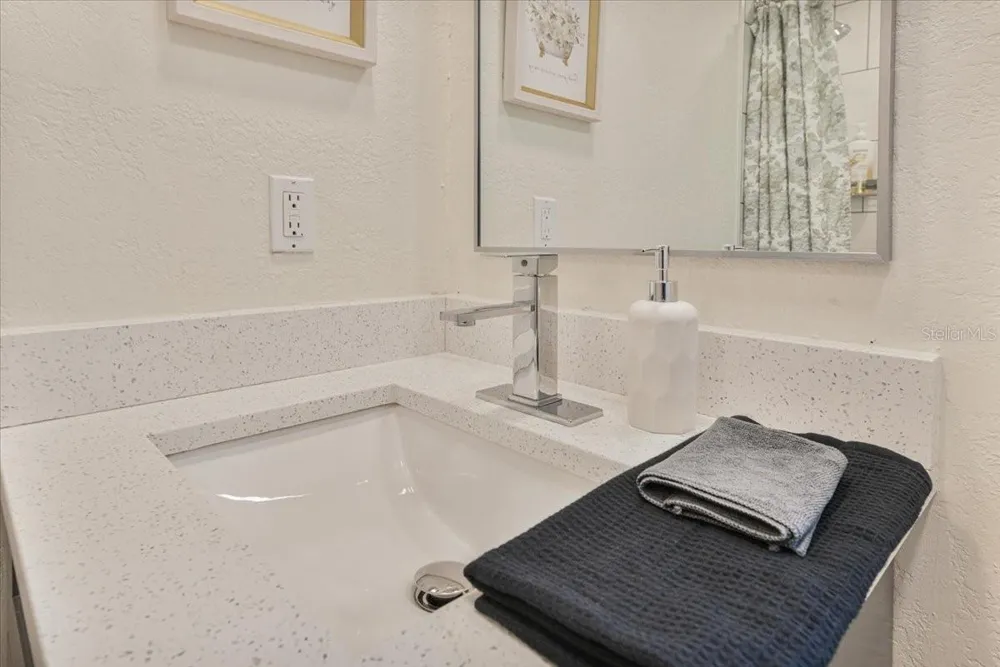 1114 LA SALLE STREET Clearwater, FL 33755