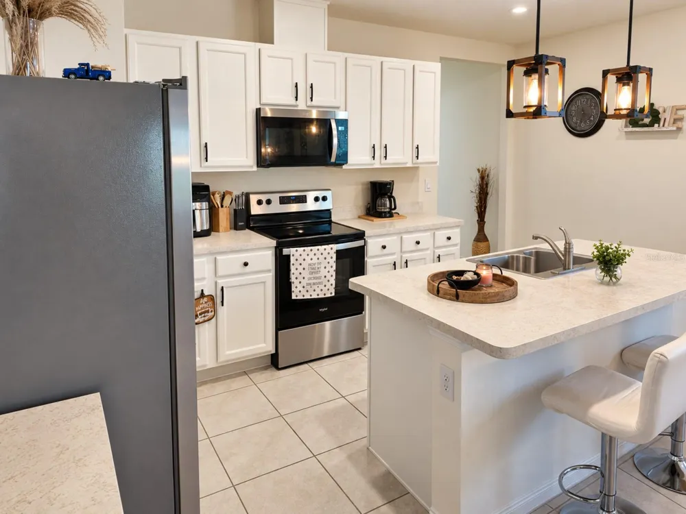 2746 REDDISH EGRET BEND St Cloud, FL 34773