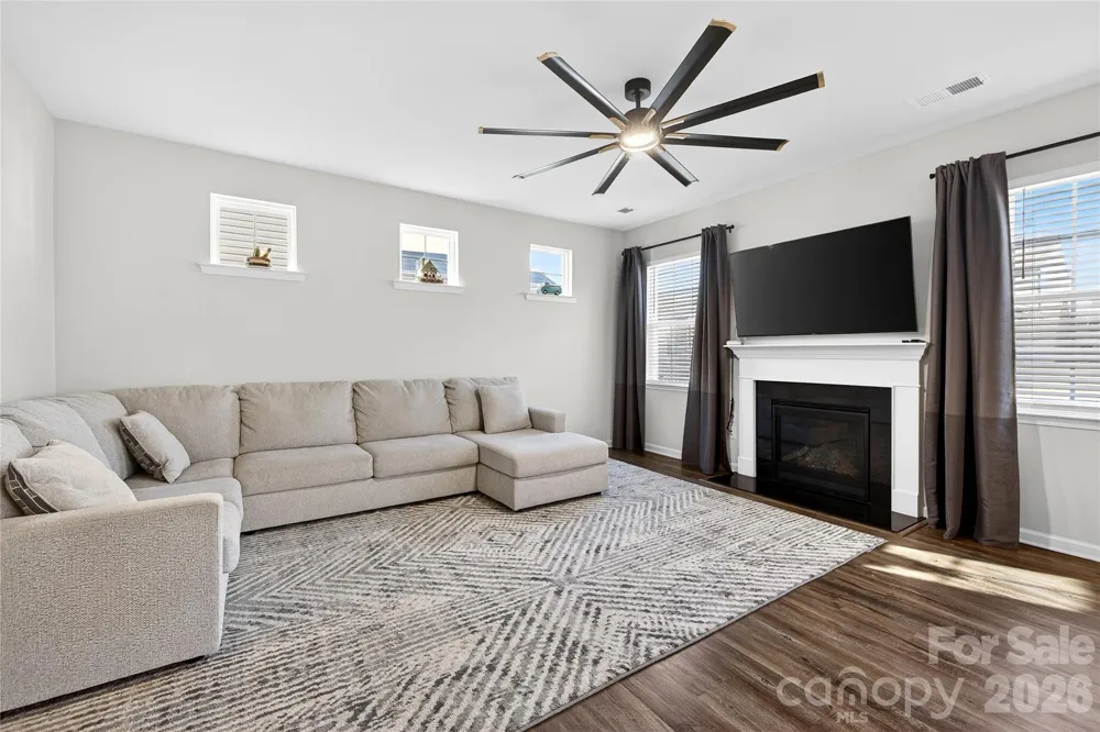 7720 Sea Turtle Way Lancaster, SC 29720