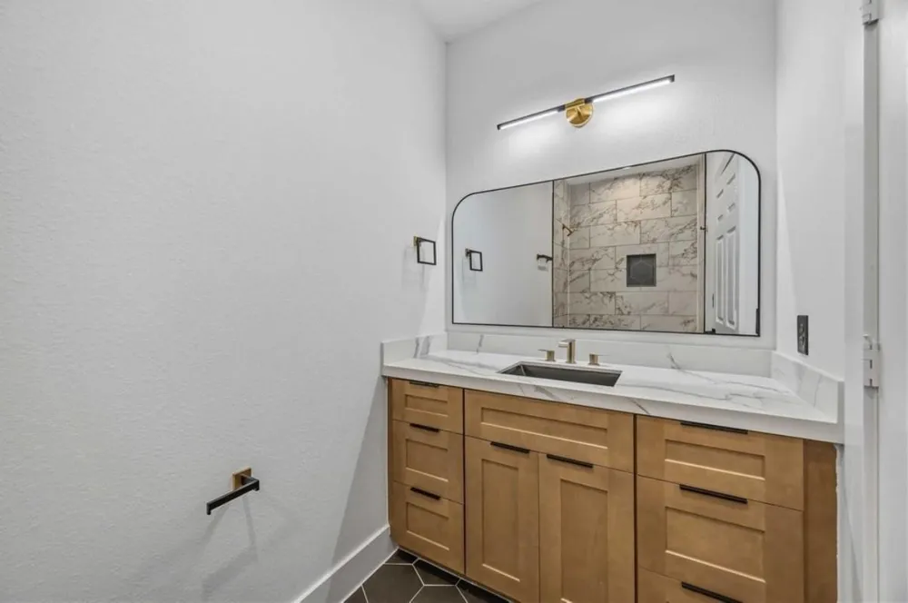 316 Clearwater Street #A Houston, TX 77029