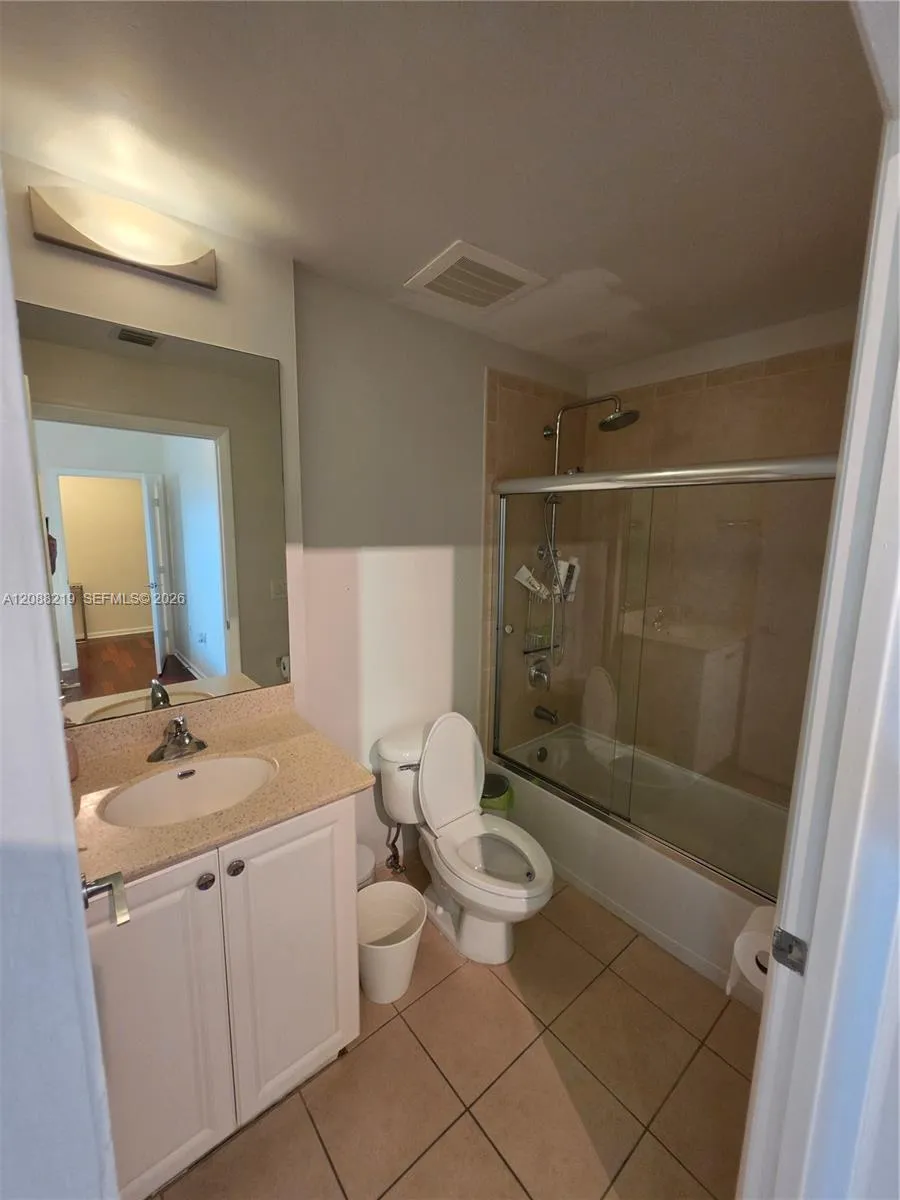 3340 NE 190th St #705 Aventura, FL 33180