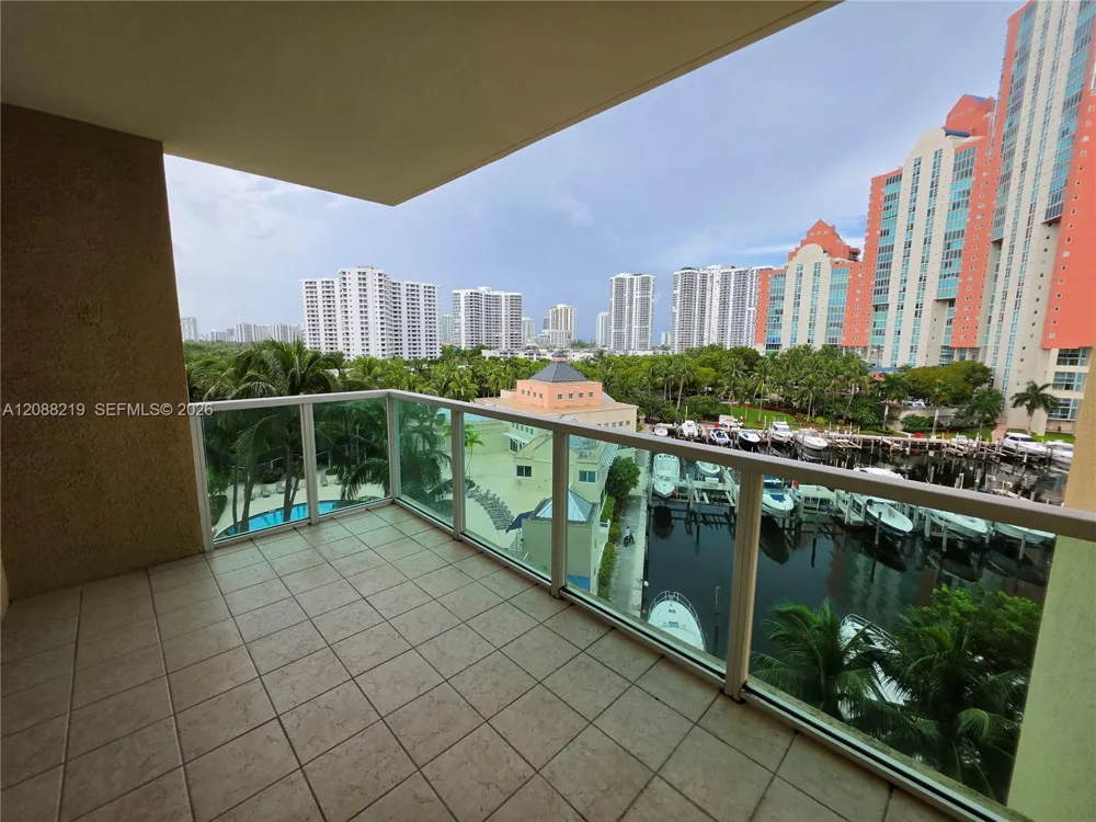 3340 NE 190th St #705 Aventura, FL 33180
