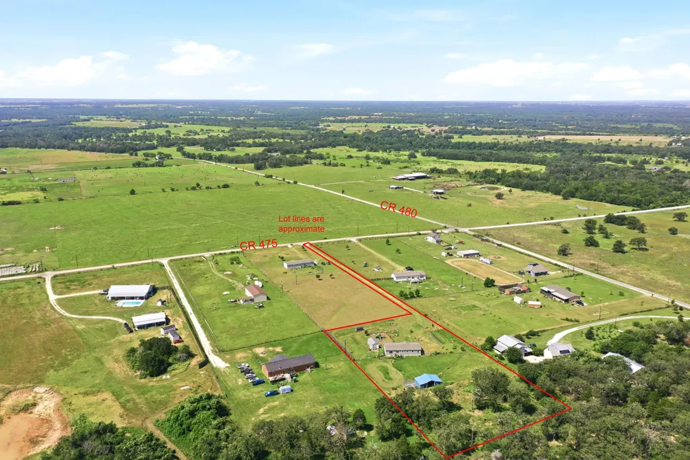1951 County Road 475 Thrall, TX 76578