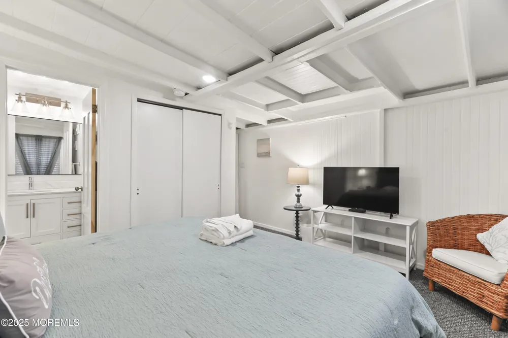9 Pitman Avenue Ocean Grove, NJ 07756