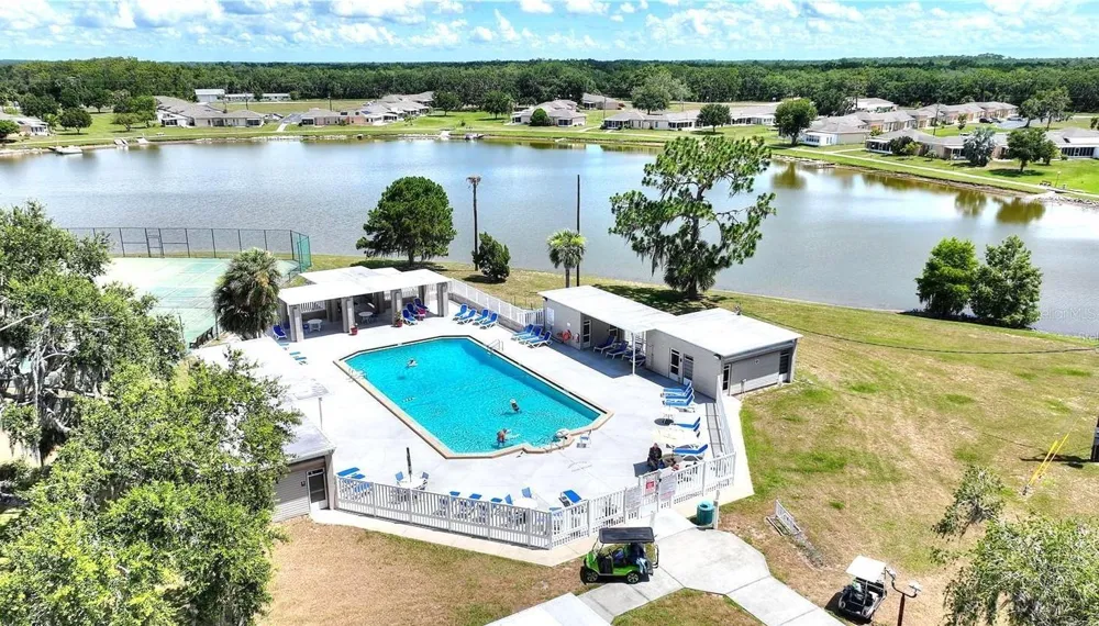 4303 CLUB CIRCLE Lake Wales, FL 33854