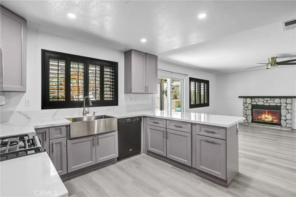 5504 G San Bernardino, CA 92407